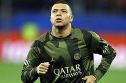 Mbappe sắp tiết lộ bến đỗ mới trước EURO 2024, nhưng đã bị đồng đội 'bóng gió' chỉ ra tên một CLB vĩ đại