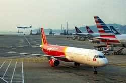 Bộ Giao thông vận tải yêu cầu sớm bổ sung đội máy bay ổn định vận tải hàng không
