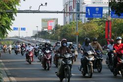 Dự báo thời tiết TP.HCM hôm nay 25/3: Nắng nóng, lượng UV ở mức rất nguy hại