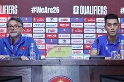 HLV Troussier: 'Đội tuyển Việt Nam đã có đấu pháp khắc chế Indonesia'