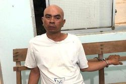 Chém tử vong thợ sửa xe vì nghi 'cặp bồ' với vợ