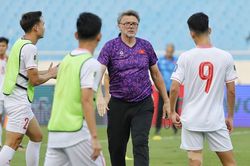 Bình luận viên Quang Huy: 'Nếu HLV Troussier thay đổi, đội tuyển Việt Nam sẽ thắng'