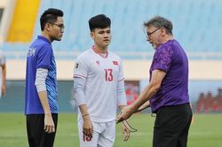 HLV Troussier: Trách nhiệm là trách nhiệm nào?