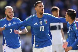 Đội tuyển Italy trở về từ chuyến du đấu Mỹ cùng những nụ cười