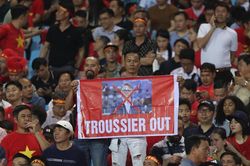 HLV Troussier 'out', VFF quyết định nhanh chóng