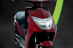 Đẩy Honda Vision vào thế khó, mẫu 'xe ga quốc dân' mới ra mắt giá chỉ 22 triệu đồng, có màn hình TFT