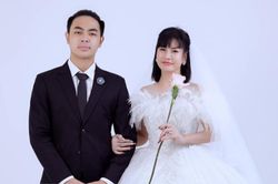 Cát Phượng phản hồi tin sang Mỹ định cư