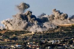 Hezbollah trút tên lửa vào Israel