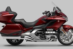 Honda Gold Wing và CBR1000RR giá ngang Camry bị triệu hồi do lỗi bơm xăng