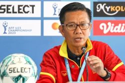 HLV Hoàng Anh Tuấn đối mặt khó khăn với do thầy Troussier để lại ở U23 Việt Nam