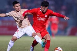 HLV Trần Công Minh: 'Ai ở V-League cũng muốn vượt đèo cao'