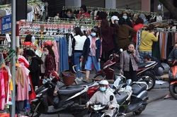 Lạm phát giảm sau Tết