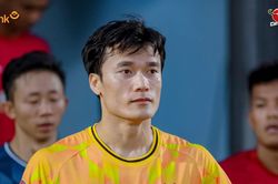 Bùi Tiến Dũng chơi như Neuer giúp HAGL giành điểm số quý giá trong ngày Hải Phòng thiết lập chuỗi trận đáng quên tại V-League