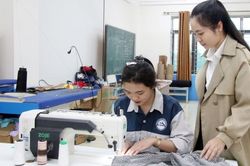 Vững tay nghề, sáng tương lai