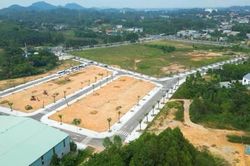 Hà Nội xem xét trả đất dịch vụ bằng đất đấu giá, tái định cư và xen kẹt