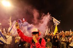 Hàng chục ngàn người biểu tình phản đối Chính quyền Netanyahu tại Jerusalem