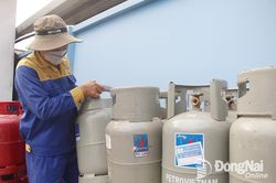 Giá gas giảm lần đầu sau 3 tháng tăng liên tiếp