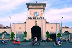 Góc nhìn 365: Tuổi 110 của chợ Bến Thành