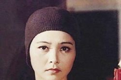 'Ni cô Huyền Trang' và cuộc sống viên mãn ở tuổi ngoài 70 của giai nhân đình đám một thời