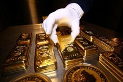 Giá vàng hôm nay 2/4/2024: Thiết lập kỷ lục mới, vàng tăng lên 2.264 USD/ounce