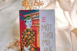 In bóng mình trong Huế