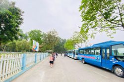 Tăng cường quản lý xe đưa, đón học sinh