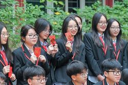 Trường Trung học phổ thông chuyên Khoa học Xã hội và Nhân văn đổi lịch thi lớp 10