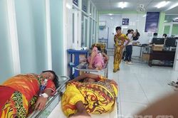 Nhiều thành viên đoàn múa lân nghi bị ngộ độc sau khi ăn bánh từ thiện