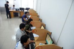 Có thể học trực tuyến đối với một số nội dung lý thuyết để thi bằng lái xe