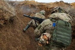 Sĩ quan cấp cao quân đội Ukraine tiết lộ nguy cơ phòng tuyến sụp đổ