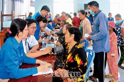 Tình nguyện vì sức khỏe Nhân dân