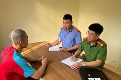 Khởi tố nam thanh niên dâm ô 2 học sinh