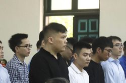 'Ông trùm' đường dây cờ bạc ngàn tỷ ở Hà Nội bị tuyên 5 năm tù