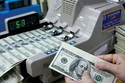 Lý do khiến giá vàng, USD cùng nhịp tăng mạnh