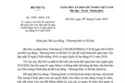 Bộ Nội vụ tán thành đề xuất hoán đổi ngày làm việc để nghỉ lễ 30/4-1/5 liền 5 ngày