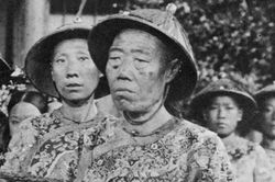 Vào thời cổ đại, việc đi vệ sinh khiến thái giám vô cùng khổ tâm, khi biết được sự thật đằng sau ai cũng đau lòng