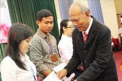 Nhà giáo Nhân dân Lâm Es - Người nặng tình với con chữ của đồng bào Khmer Nam Bộ