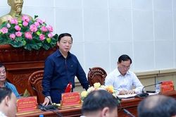 Phó Thủ tướng Trần Hồng Hà chỉ đạo chống hạn, mặn ở ĐBSCL