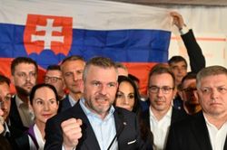 Tân Tổng thống Slovakia là đồng minh thân cận của Thủ tướng 'thân Nga'