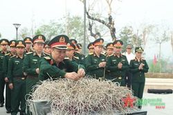 Tổng cục Công nghiệp quốc phòng tổ chức hoạt động đền ơn đáp nghĩa tại tỉnh Điện Biên