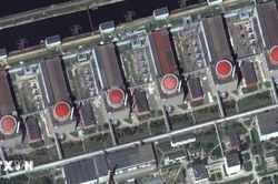 Nhà máy điện hạt nhân Zaporizhzhia bị thiết bị bay không người lái tấn công