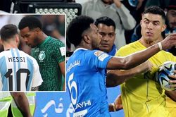 Cầu thủ châu Á khiến Ronaldo lĩnh thẻ đỏ 'không đơn giản', từng khiêu khích Messi, giật cả tóc Son Heung-min