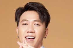 'Thánh ế' Anh Đức từng bị Trấn Thành 'rao bán' thế nào trước khi 'chốt đơn'?