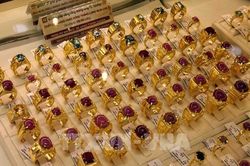 Giá vàng miếng SJC tăng phi mã, lập đỉnh mới 84,82 triệu đồng/lượng