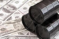 Giá xăng dầu hôm nay 10/4: Tiếp tục giảm hơn 1%, mất mốc 90 USD/thùng
