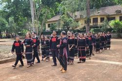 Đôi điều về tục đa thê của các dân tộc thiểu số Tây Nguyên