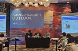 ADB: Kinh tế Việt Nam năm 2024 có thể cán đích với GDP tăng 6%
