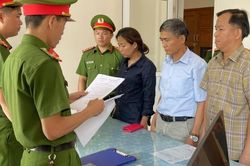 Nhận hối lộ, 3 nguyên trưởng phòng giáo dục huyện ở Quảng Nam bị bắt
