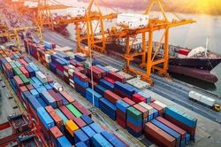 Kinh tế Việt Nam tăng trưởng vững vàng trong bối cảnh bất ổn toàn cầu