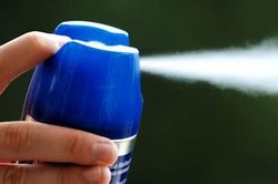 Bộ Y tế: Thanh kiểm tra, xử lý nghiêm vi phạm về sản xuất, kinh doanh chế phẩm diệt côn trùng, diệt khuẩn